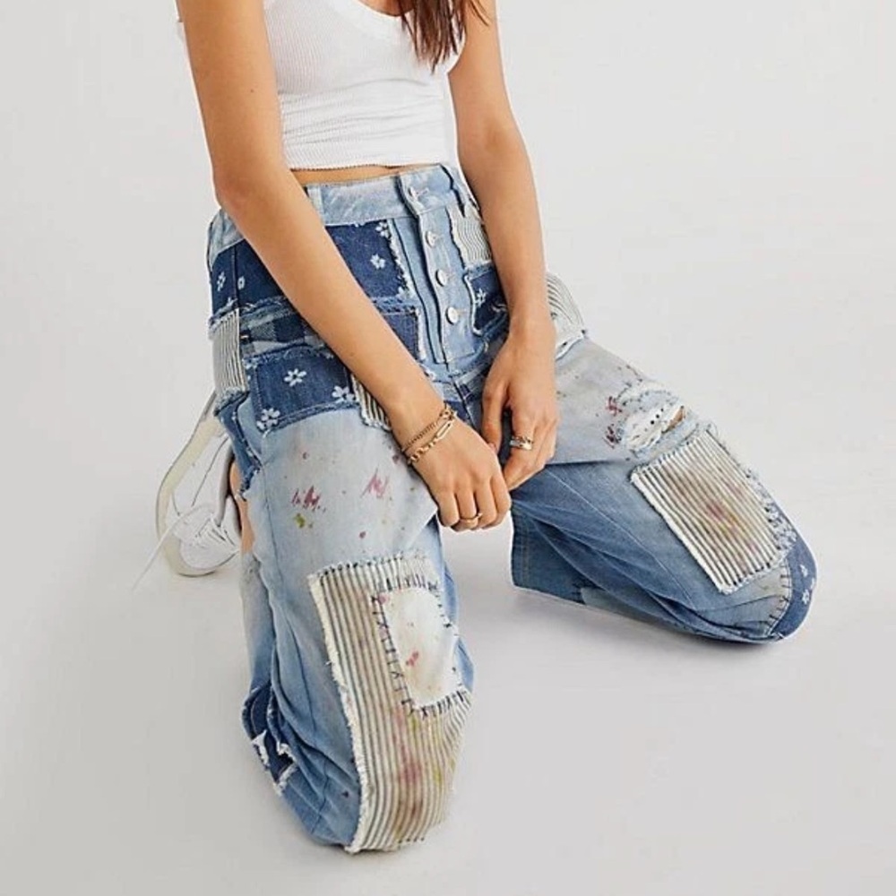 Free People Azalea Patchwork Paint Splatter Distressed Jeans - Picture 2 of 8